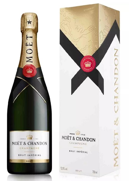 Moët & Chandon Impérial Brut с кутия 750 ml.