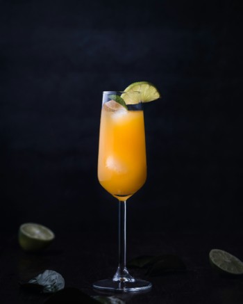 Летни коктейли: рецепти за незабравими вечери