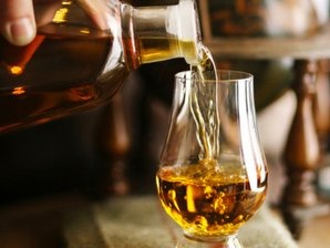 Уиски на келтски е uisce beatha….научете още 4 древни наименования за уиски.
